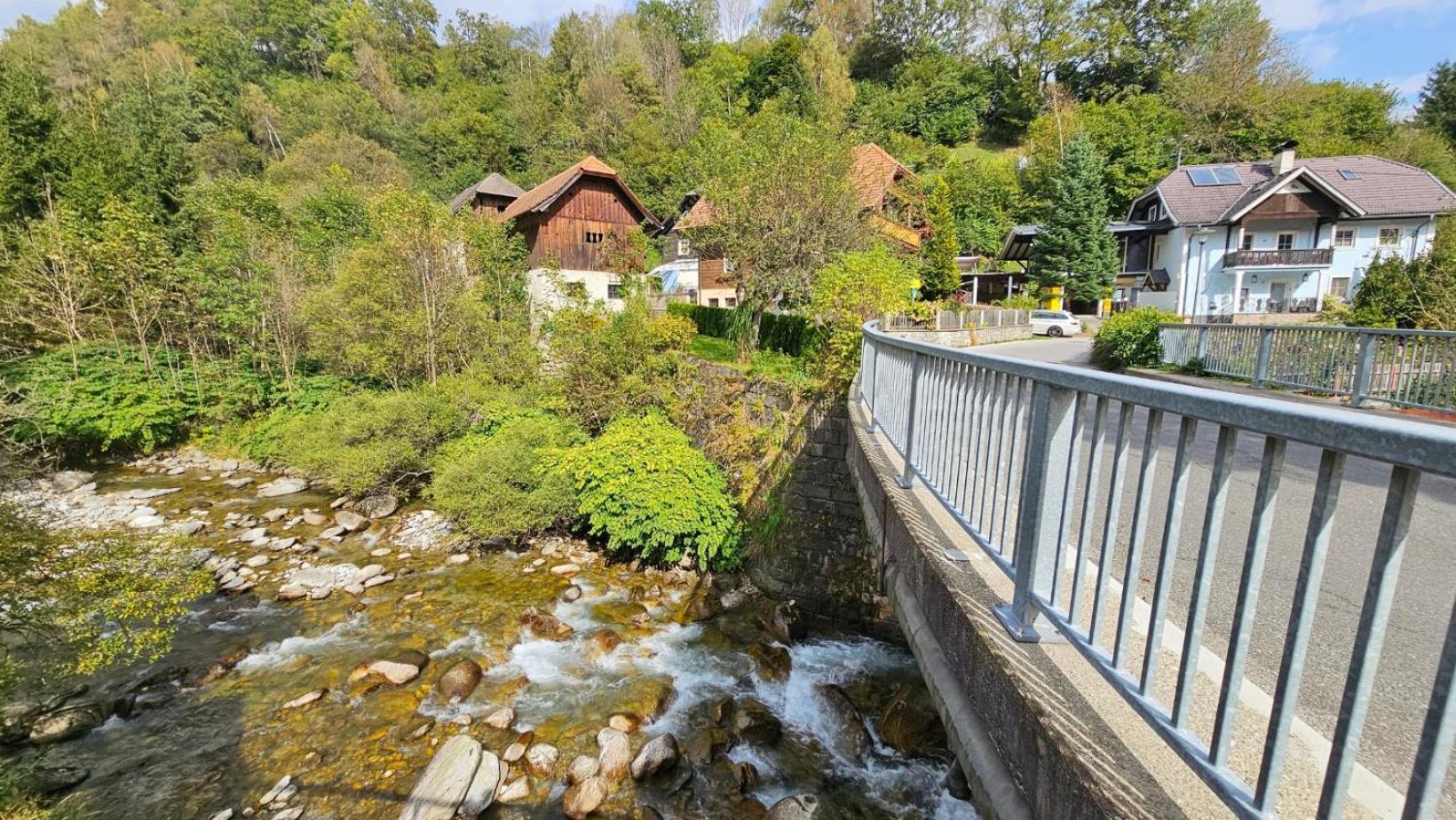 Rent A Radl Appartement